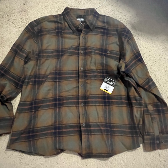 Men’s flannel - Picture 1 of 2